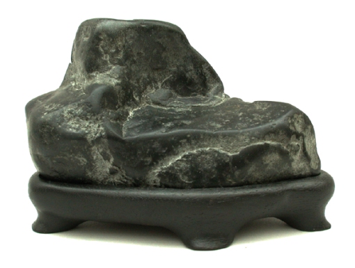 'Plateau' stone found by me in S. Devon — black serpentine